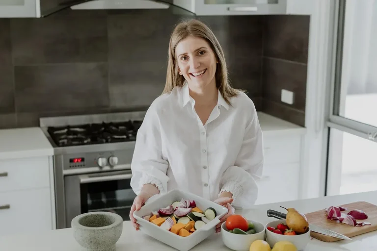 Maddi Showcasing food prep